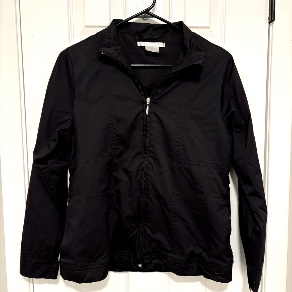 Nike Women’s Black Windbreaker Athletic Jacket